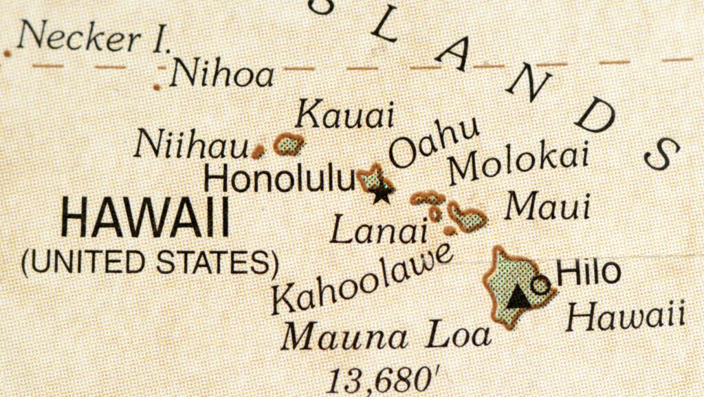 travel to hawaii on a budget